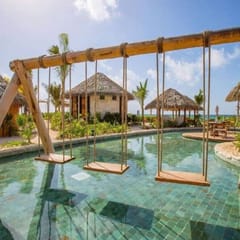 4BD Grand Luxxe Riviera Maya Pool Resort